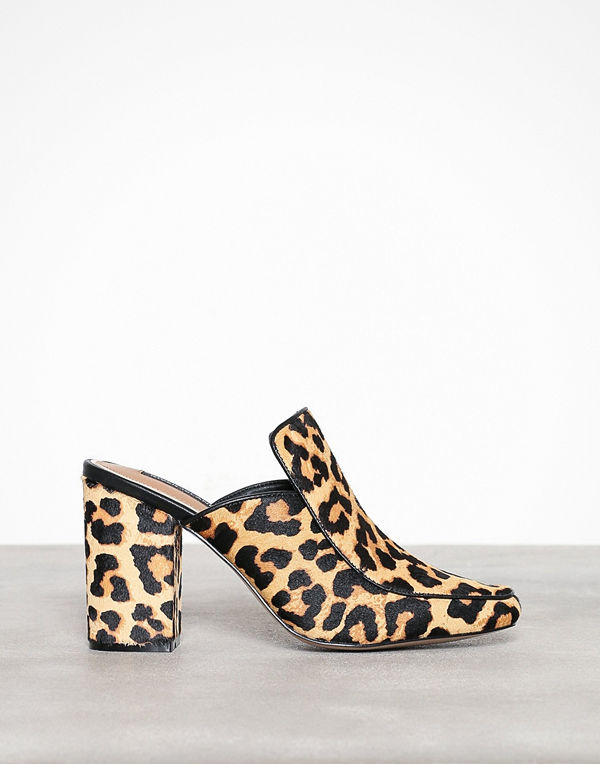 River Island Closed Toe Mule