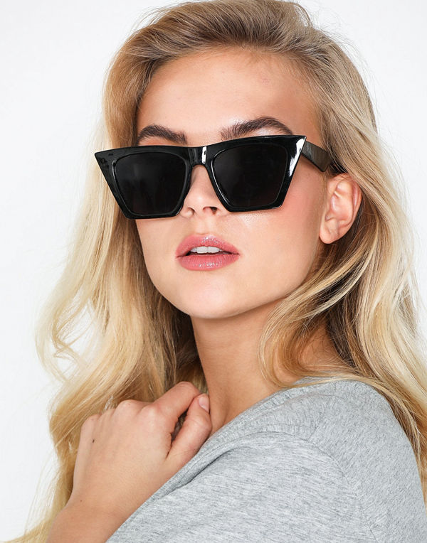 NLY Accessories Sunseeker Sunglasses Svart