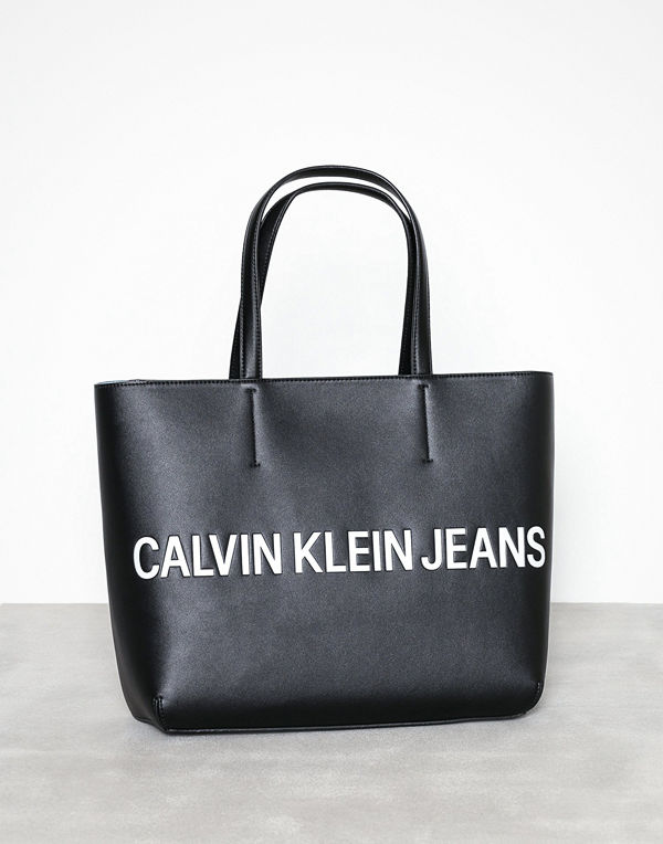 Calvin Klein Sculpted Logo E/W Tote