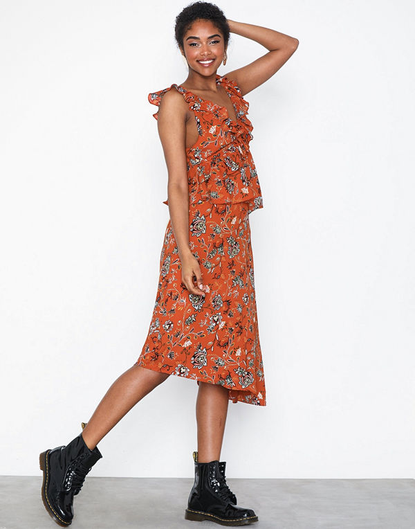 Glamorous Folk Floral Dress