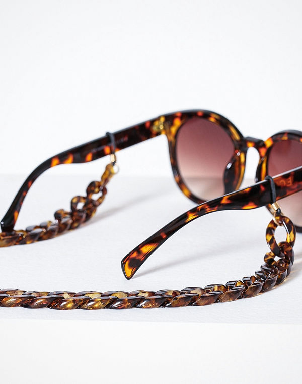 Pieces Pccarrie Sunglass Chain Mörk Brun