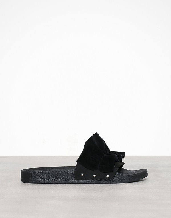Pieces Pscilla Slipper