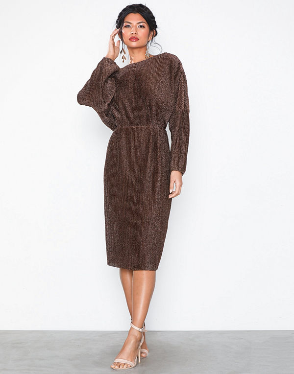 NLY Eve Pleated Balloon Sleeve Dress
