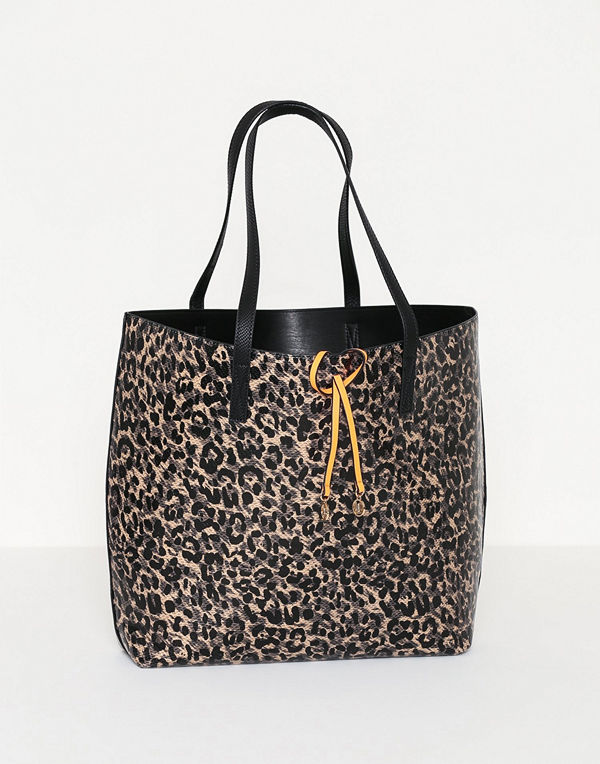 River Island Animal Shopper