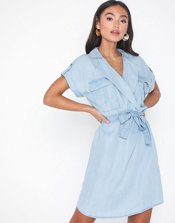 Noisy May NMVERA S/S ENDI TENCEL SHIRT DRESS