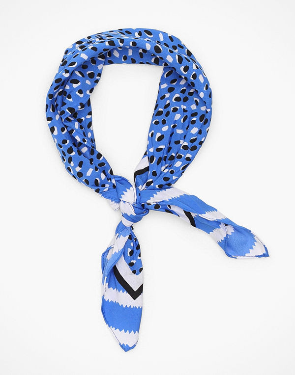 Pieces Pcchia Square Scarf
