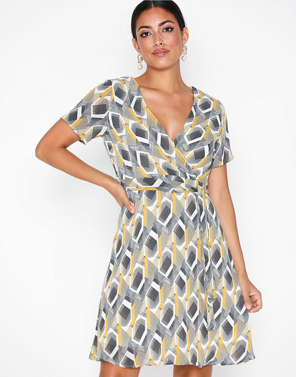 Sisters Point Gerdo Dress