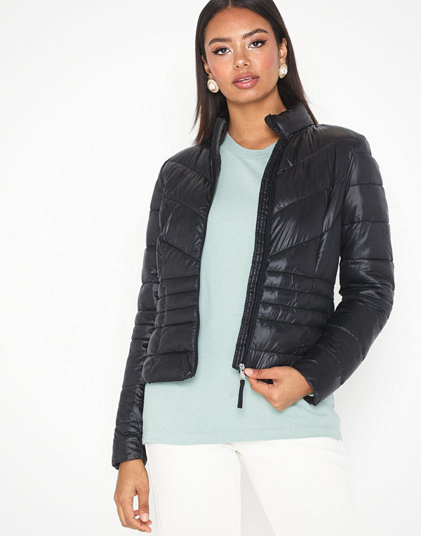 Vero Moda Vmsoraya Siv AW19 Short Jacket Boos Svart bomberjacka
