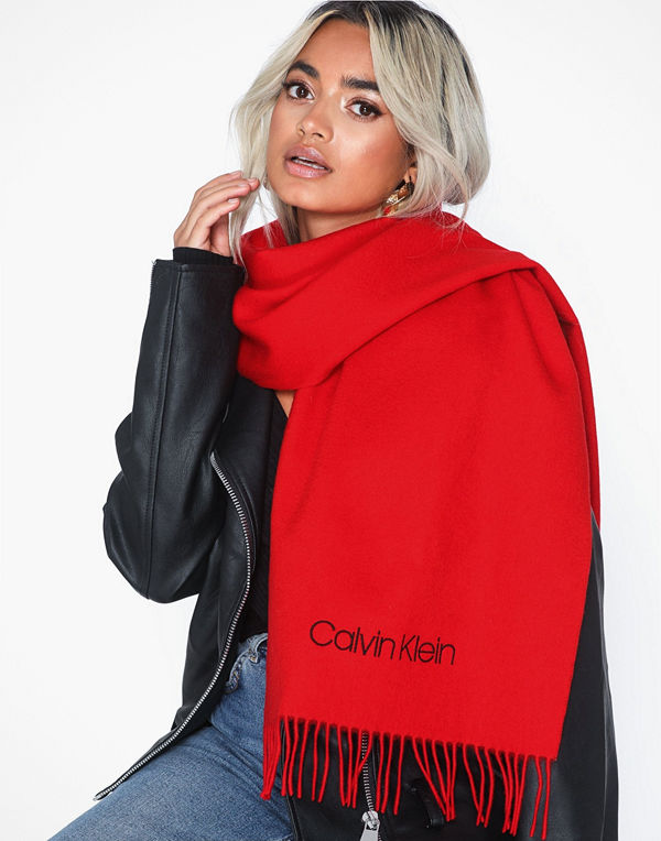 Calvin Klein Classic Wool Scarf W Röd
