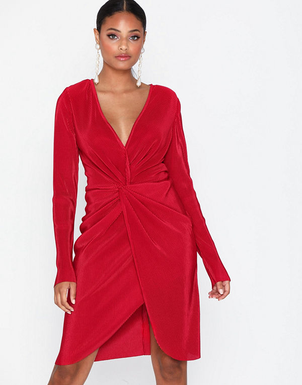 NLY Eve Twisted Pleated Dress