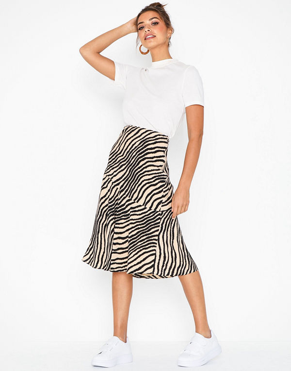 By Malene Birger Tassiala