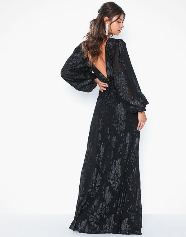 NLY Eve Maxi Sleeve Gown