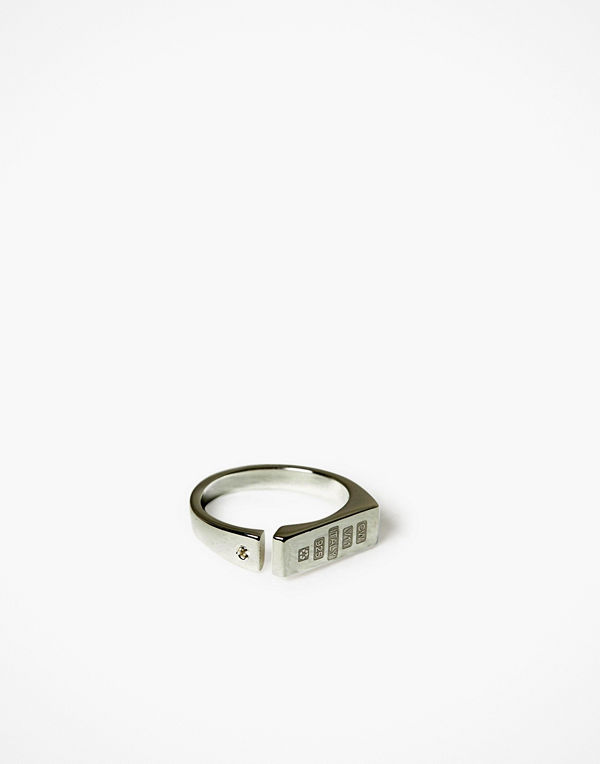 Cornelia Webb Distorted Single Ring - Square