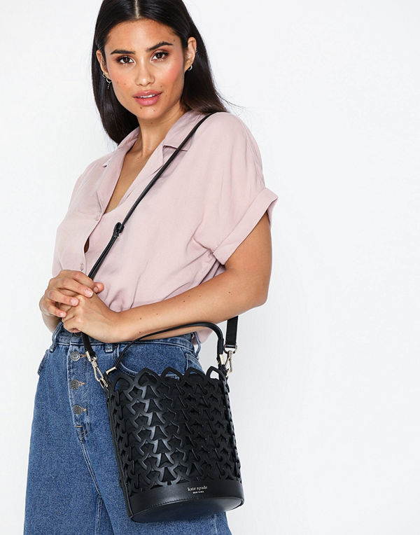 kate spade new york svart axelväska Small Bucket Bag