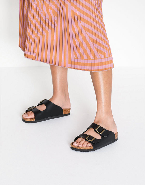 Duffy Slipper