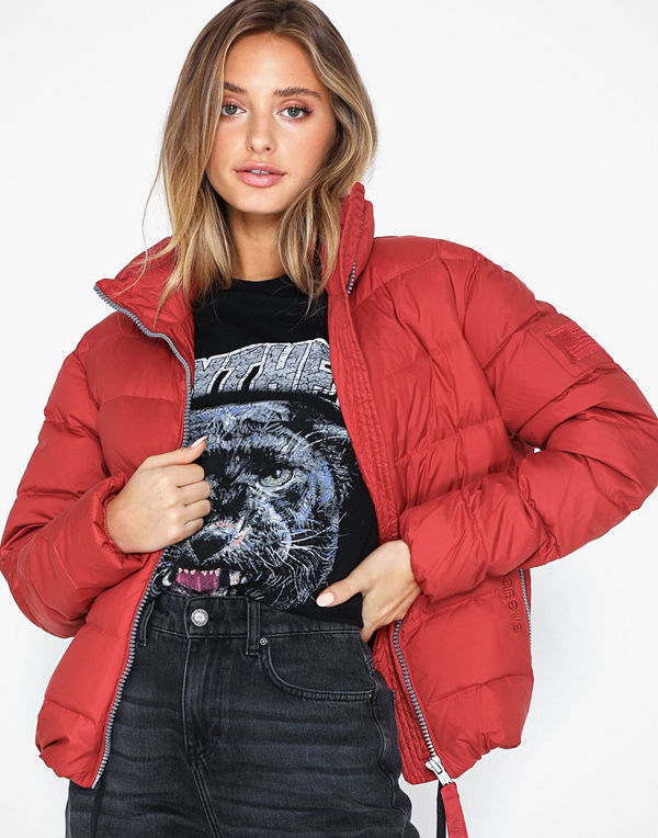 Svea Short Light Weight Jacket