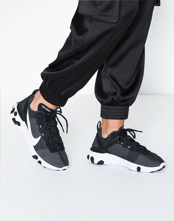 Nike NSW Nike React Element 55