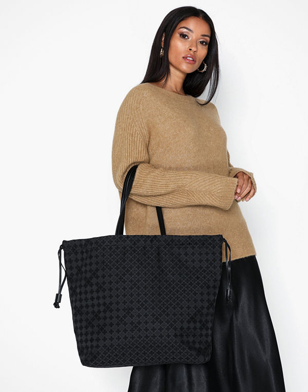 By Malene Birger svart väska Carryall