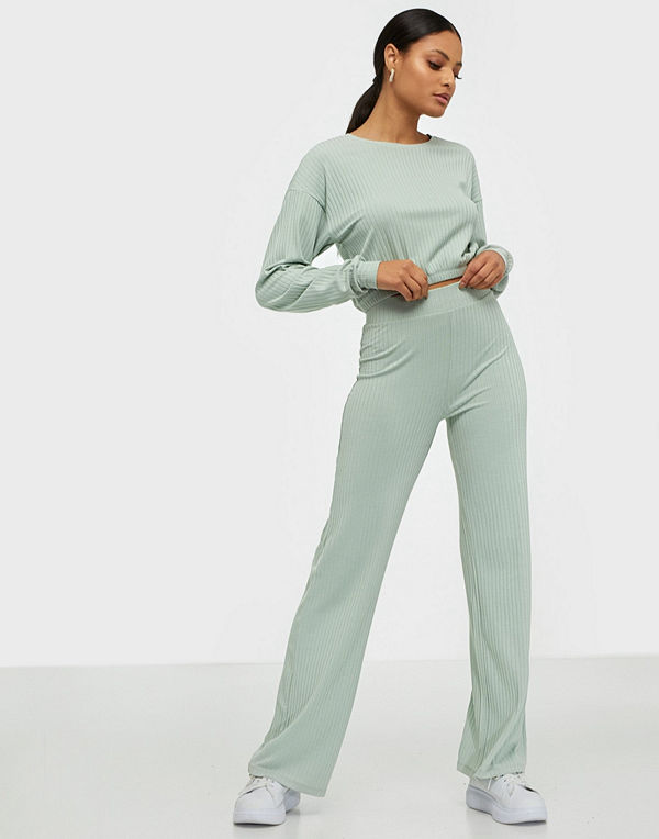 NLY Trend Puff Rib Set Pistage