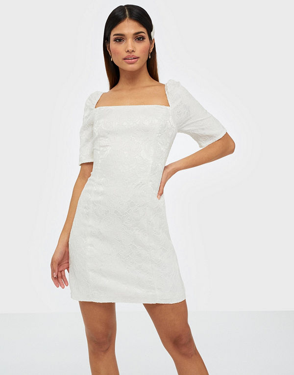 Glamorous Short Sleeve Brocade Dress