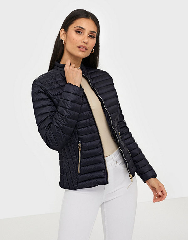 ROCKANDBLUE Valoma