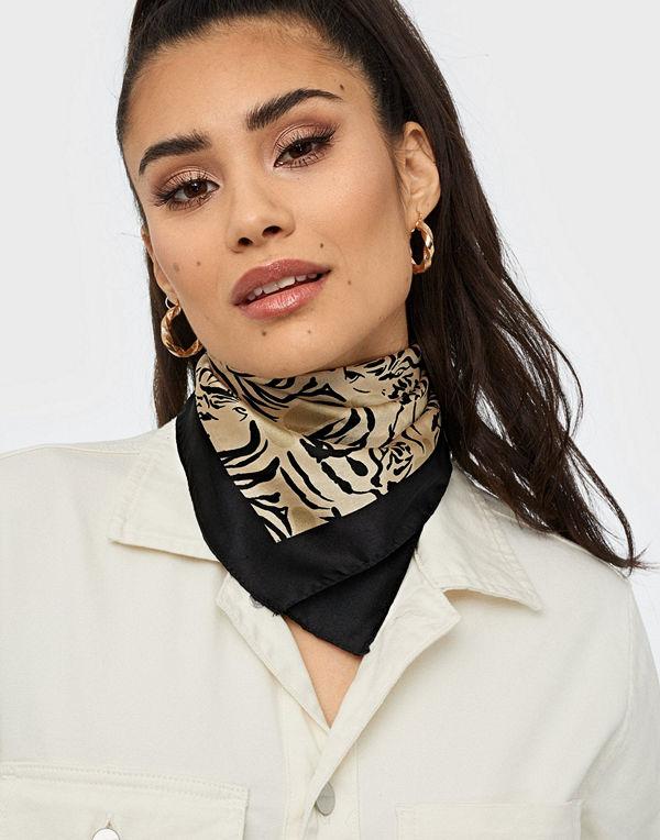Vero Moda Vmkate Small Scarf