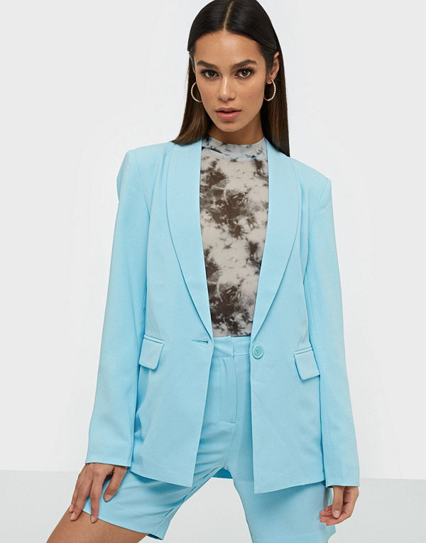 NLY Trend The It Blazer Jackor online Modegallerian Köp NLY Trend The It Blazer Röd | Jackor