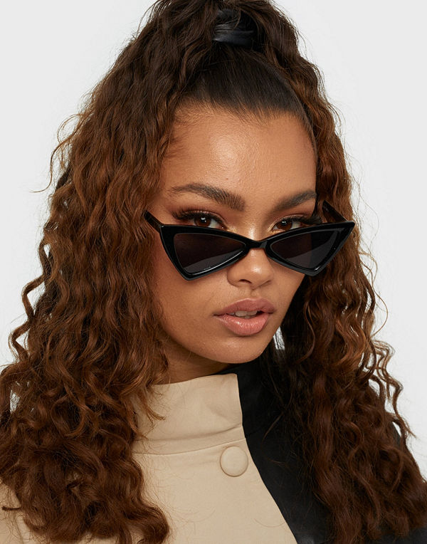 NLY Accessories Café Hunting Sunglasses