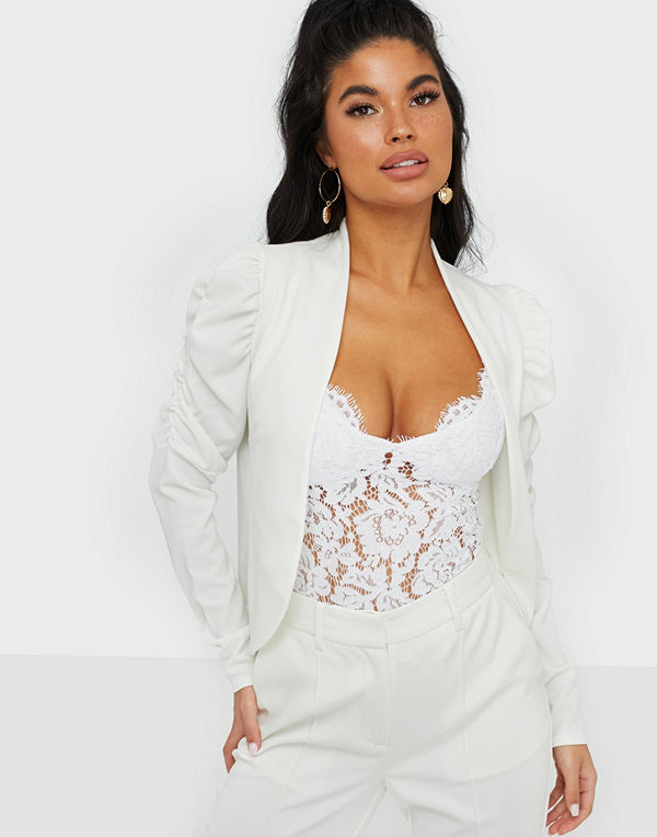 Sisters Point Gad Blazer Jackor online Modegallerian Snygga jackor från Sisters Point Modegallerian