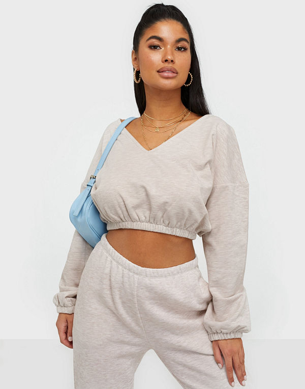 NLY Trend Puffy V Neck Crop Sweat