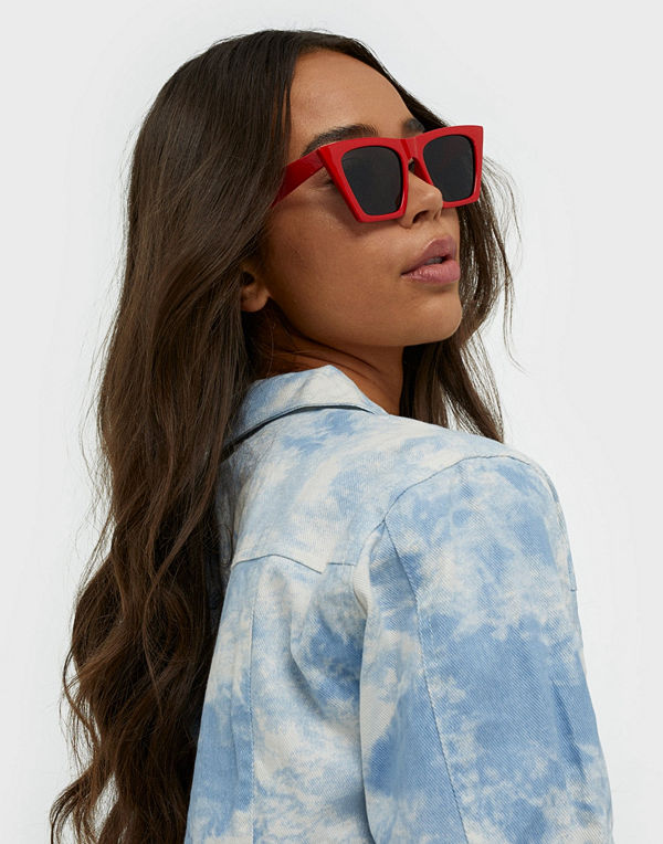 NLY Accessories Looking Sharp Sunglasses