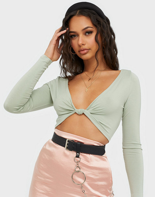 NLY Trend Front Knot Top