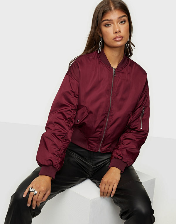 Only vinröd bomberjacka Onlpatty Bomber Jacket Cc Otw