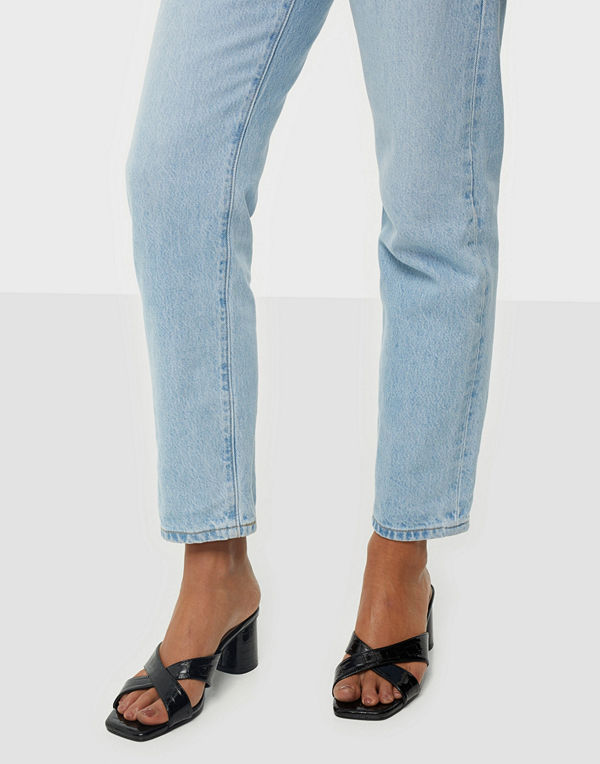 NLY Shoes A Little Secret Heel
