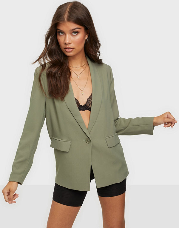 NLY Trend The It Blazer Jackor online Modegallerian Köp NLY Trend The It Blazer Röd | Jackor