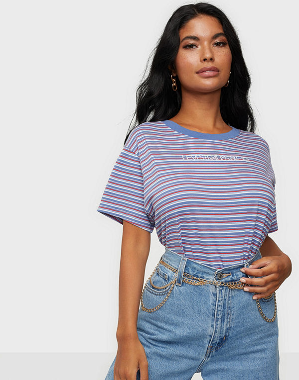 Levi's GRAPHIC VARSITY TEE