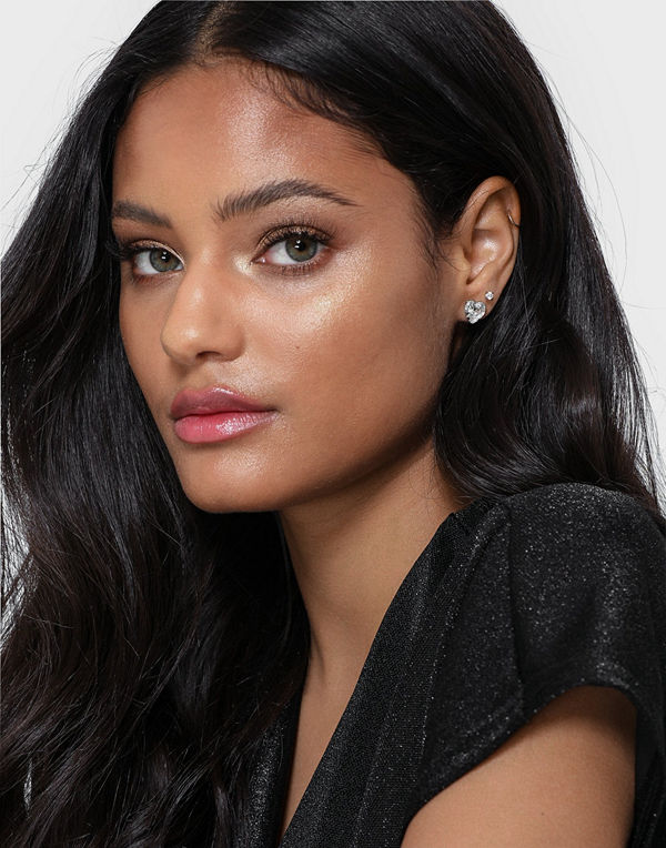 Caroline Svedbom smycke HEART EARRING RHODIUM