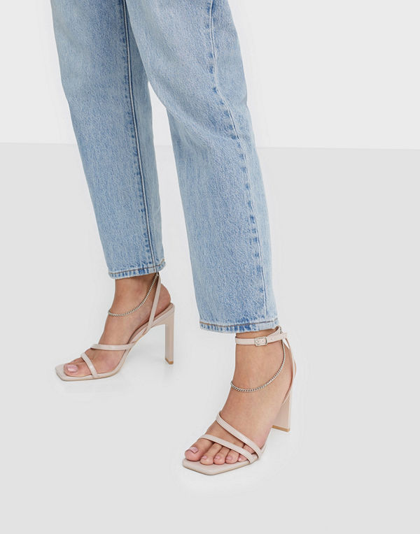 NLY Shoes Flirty Chain Heel Sandal