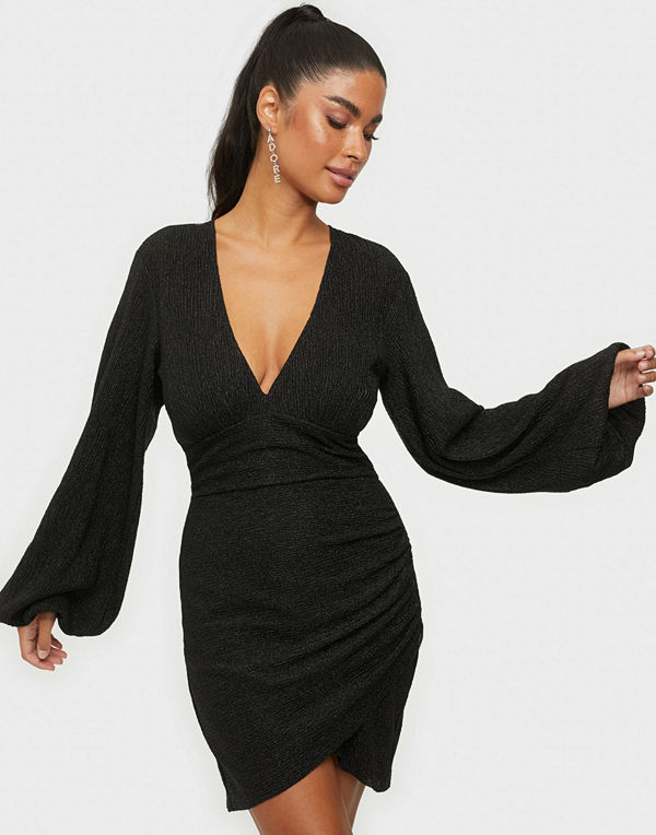 NLY Trend Volume Sleeve Pleated Dress