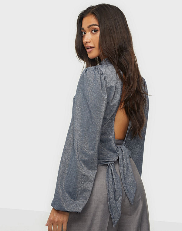 Sisters Point Piana Long Sleeve Top
