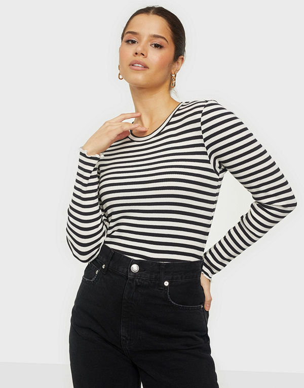 Selected Femme SLFANNA LS CREW NECK TEE STR S NOOS