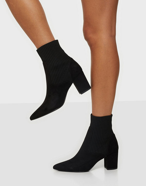 NLY Shoes Block Heel Knit Boot