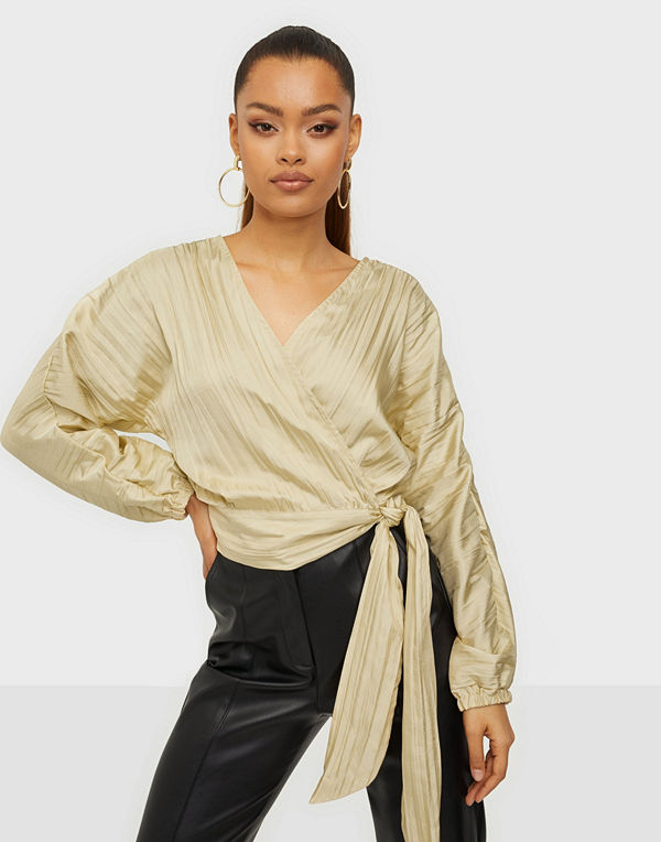 Vero Moda VMKINSLEY L/S WRAP TOP SB2