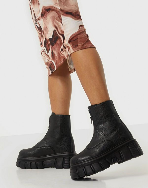 NLY Shoes Massive Biker Zip Boot