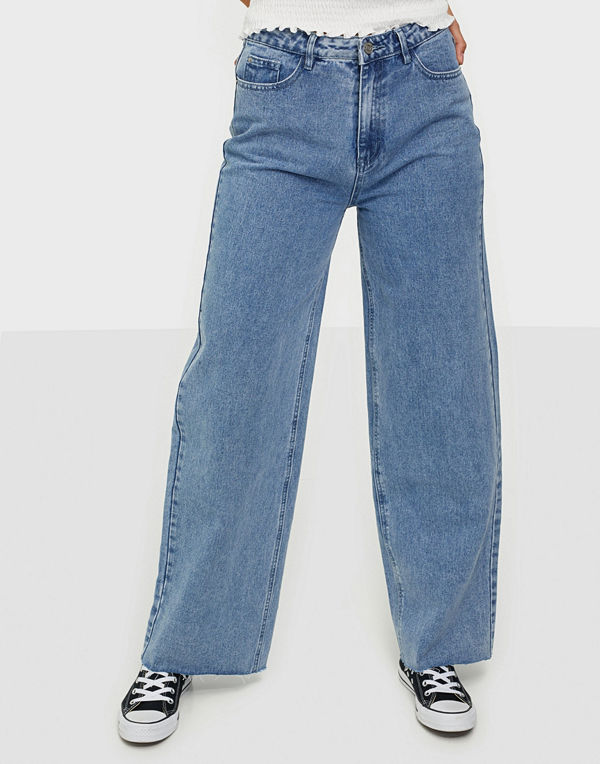 Missguided Raw Hem Wide Straight Jeans