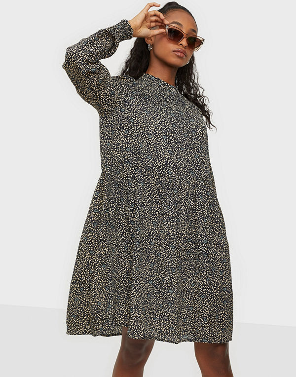 Jacqueline de Yong JDYNIKKY BASE L/S SMOCK DRESS WVN