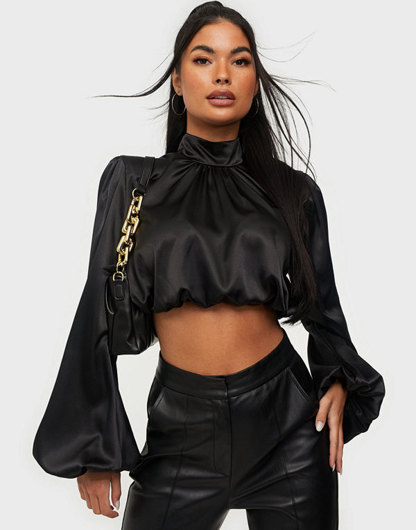 NLY One Volume Crop Blouse