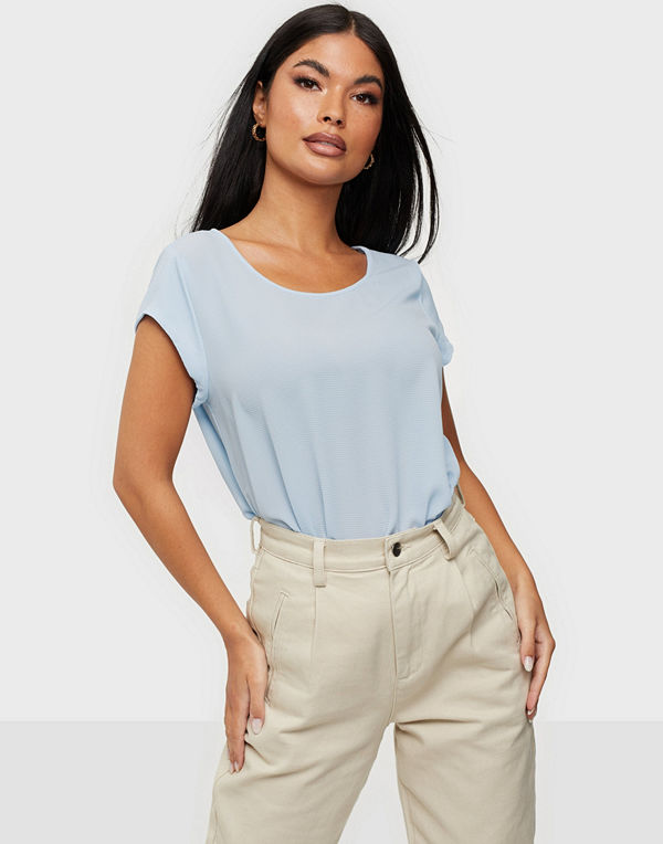 Only ONLVIC S/S SOLID TOP NOOS WVN