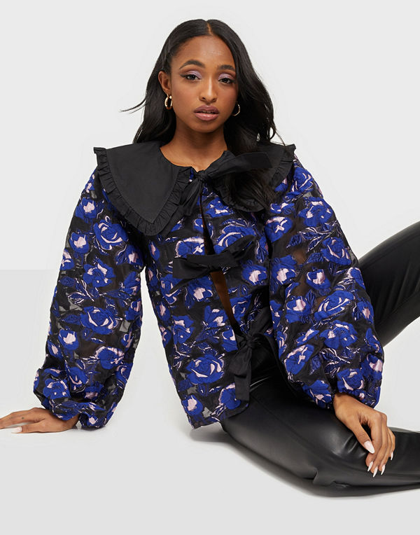 Résumé CarmenRS Blouse