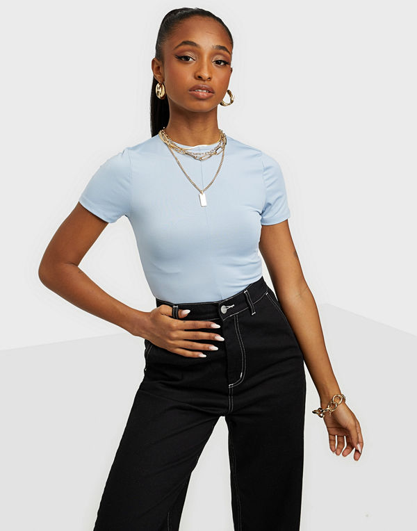 NLY Trend Front Seam Tee Body